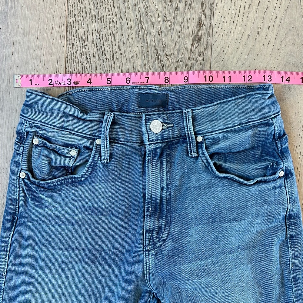 MOTHER Jeans Frayed Hem Mid Rise Straight Leg - Picture 4 of 11